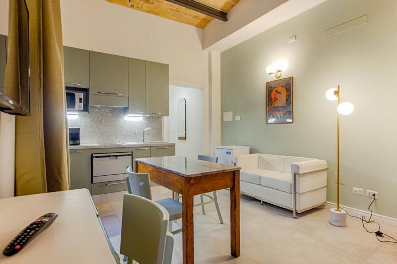 Villino Mari Camere Con Parcheggio Privato Gratuito อัสโกลีปิเชโน ภายนอก รูปภาพ