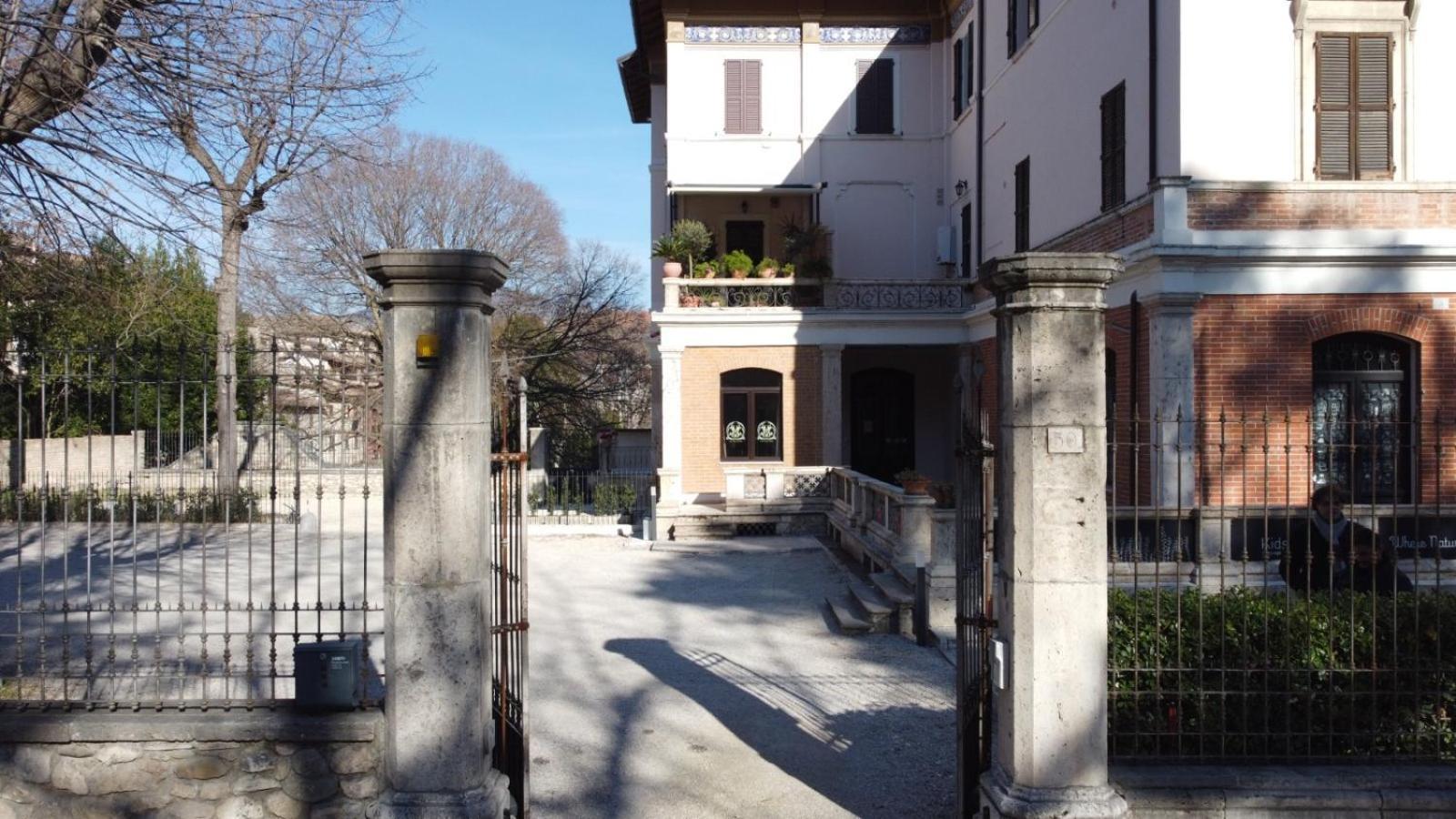 Villino Mari Camere Con Parcheggio Privato Gratuito อัสโกลีปิเชโน ภายนอก รูปภาพ